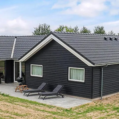 Villavilla 670 - Marielyst, Lollandfalstermon * Bøtø By