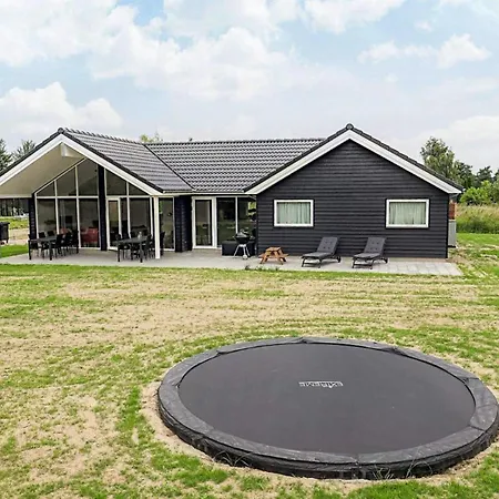 Villavilla 670 - Marielyst, Lollandfalstermon * Bøtø By